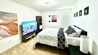 Building Photo - 271 Carmello