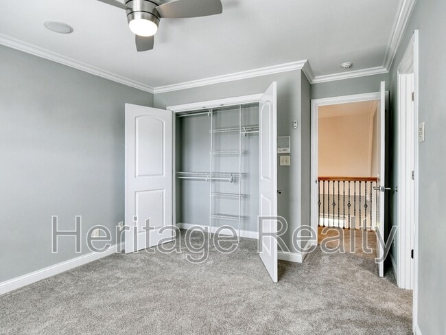 Building Photo - 1856 Greywell Rd