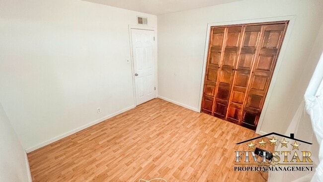 Building Photo - 3311 Camellia Dr