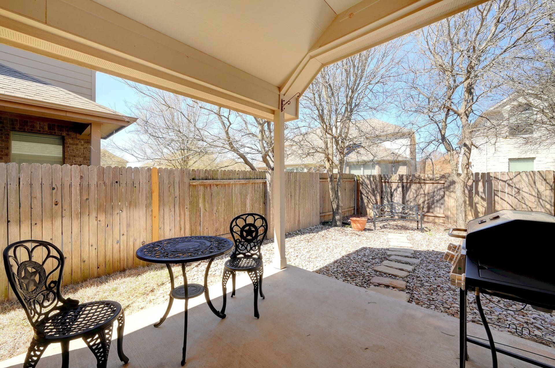 Building Photo - 2605 Salorn Way