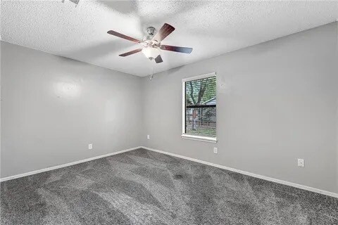 Building Photo - 2732 N Sierra Ave