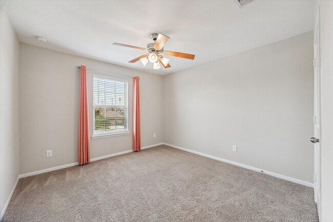 Building Photo - 346 Marble Springs Ln