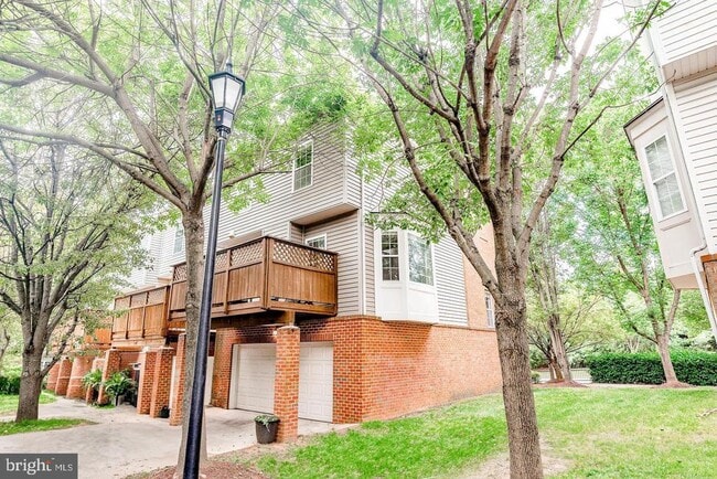 Building Photo - 5907 Trumpet Sound Ct