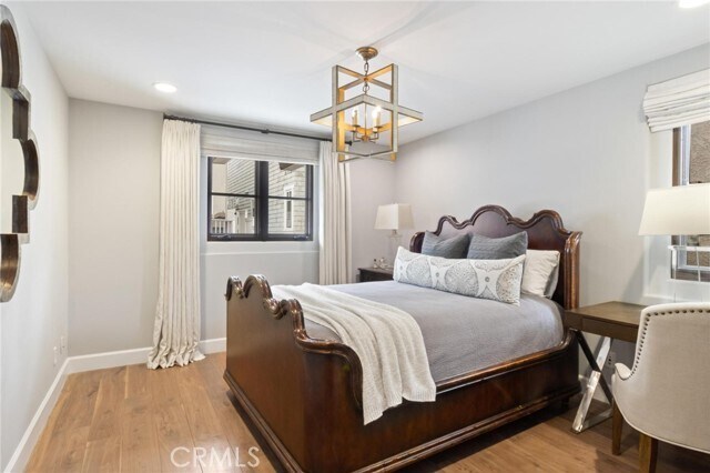 Building Photo - 415 28th St