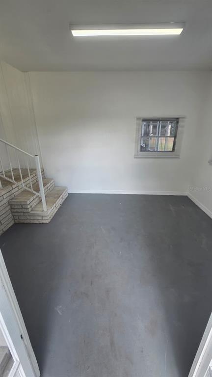 Building Photo - 7030 Garside Dr