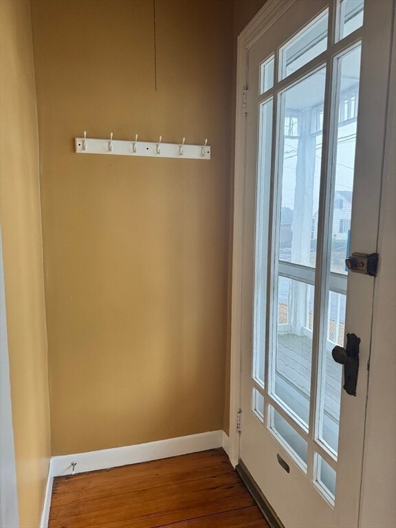 Building Photo - 15 Clara St