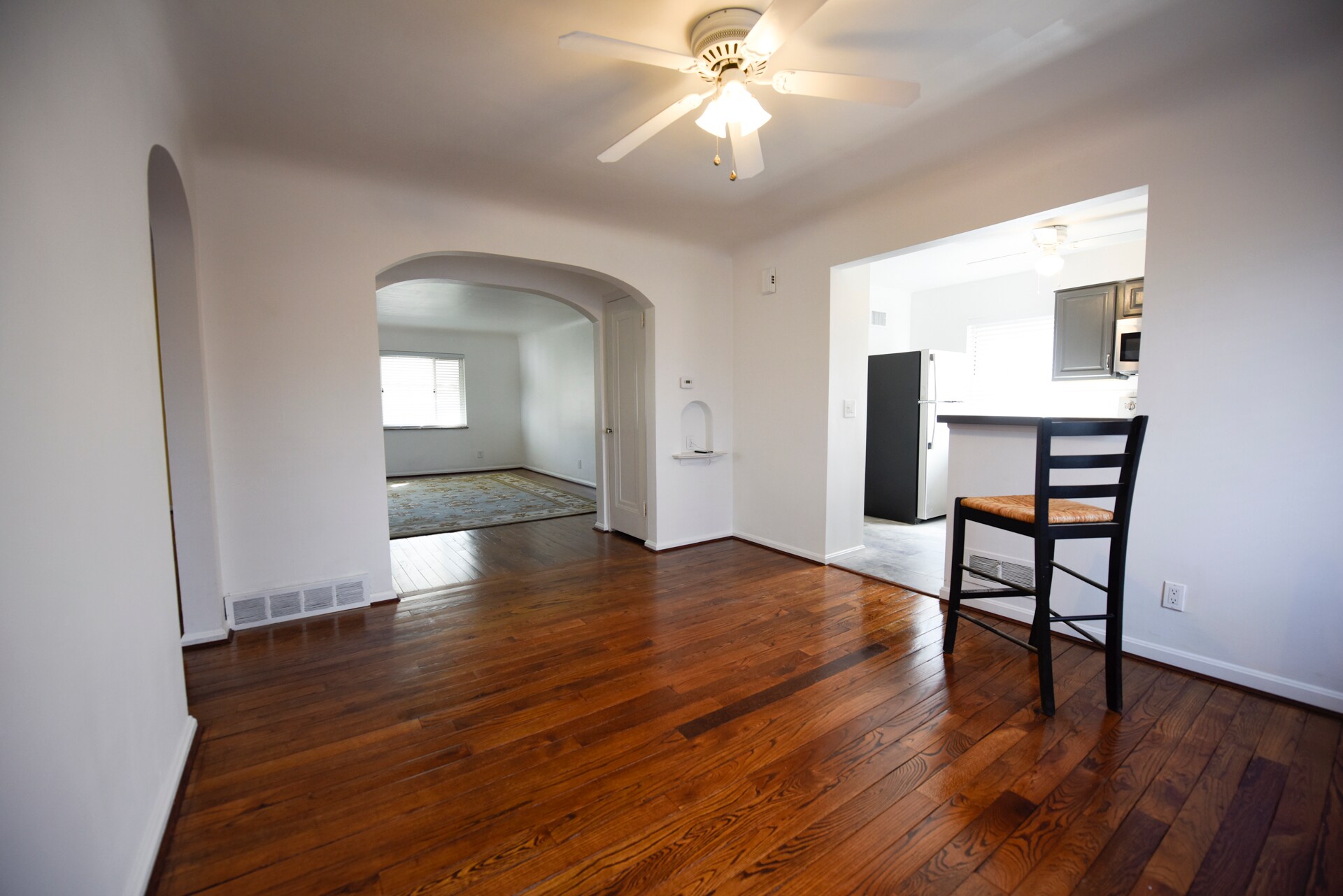 Building Photo - 2548 Losantiville Ave