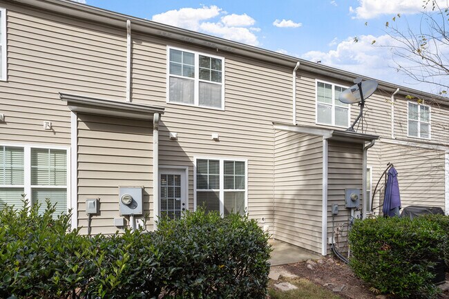 Building Photo - 6632 Clarksburg Pl