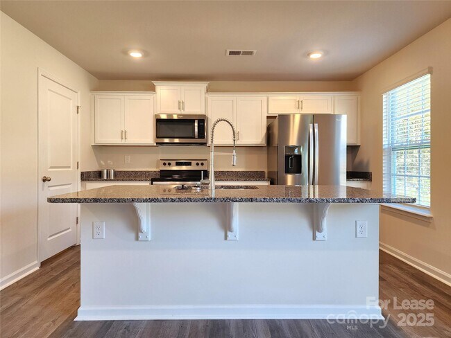 Building Photo - 2973 Sherrills Strm Dr