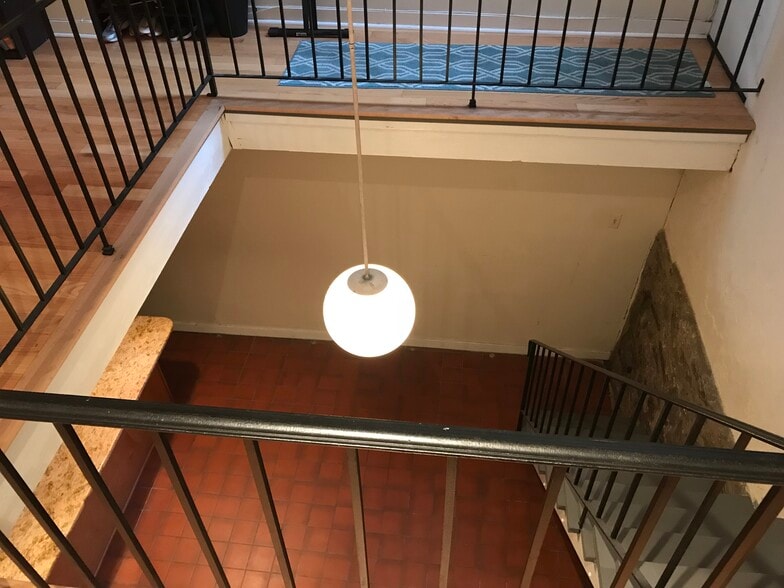 Building Photo - 716 N 23rd St