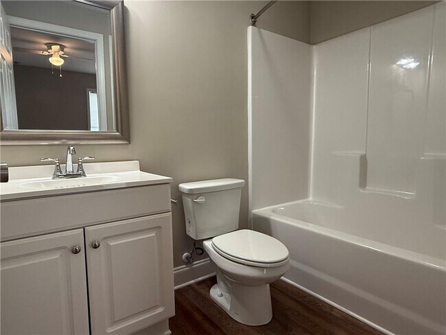Building Photo - 78 Liberty Court Dr