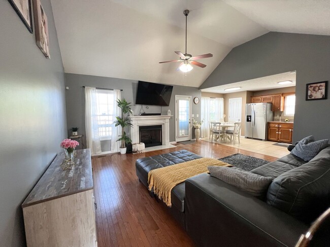 Building Photo - Charming Ranch-Style Home – Coming Soon!