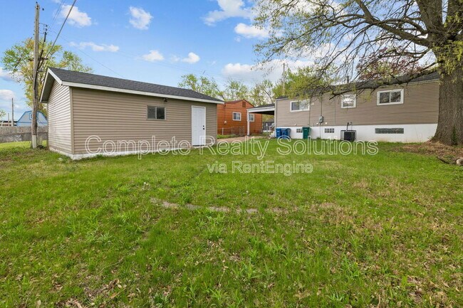 Building Photo - 3429 Ranch Ln