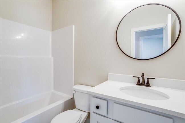 Building Photo - Fox Creek- Maggie Plan