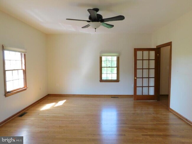 Building Photo - 13886 Berlin Turnpike