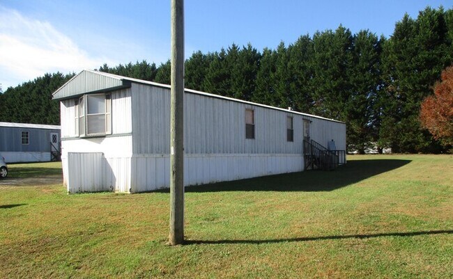 Building Photo - 133 Cypress Ln