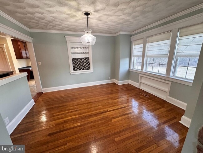 Building Photo - 1558 Zachary Taylor Hwy