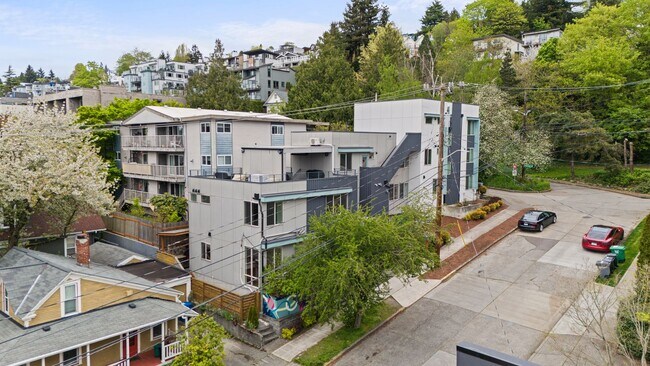 Building Photo - Stunning West Queen Anne Retreat with Iconic Puget Sound Views