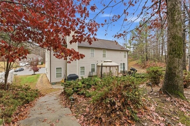 Building Photo - 345 Oxnard Cir SW