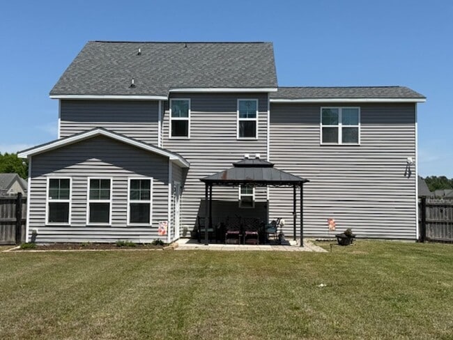 Building Photo - Welcome to Williamsburg Plantation!