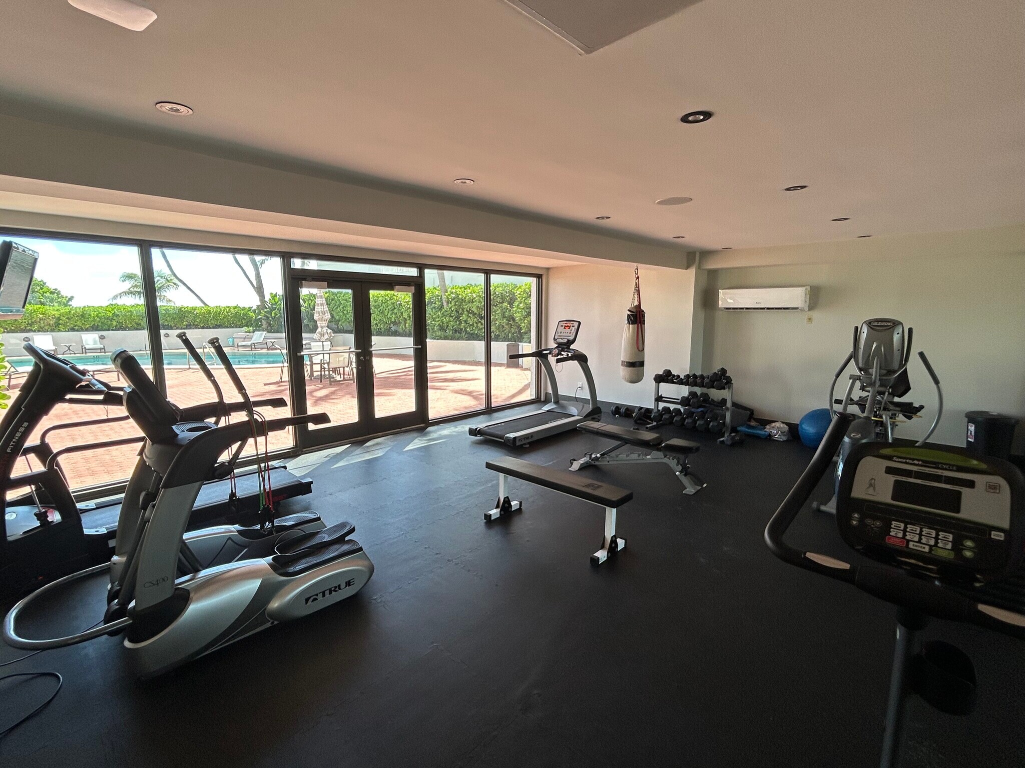 Ocean-facing Fitness Room - 5415 Collins Ave