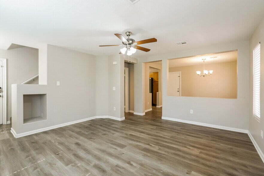 Building Photo - 63 Belle Maison Ave