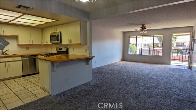 Building Photo - 25604 Sharp Dr