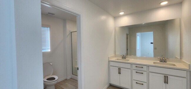 Building Photo - 10713 Norfolk View Ct