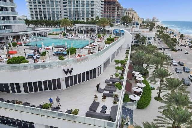 Building Photo - 3101 Bayshore Dr