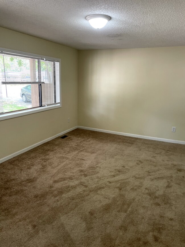 Building Photo - 103 N Whitley St
