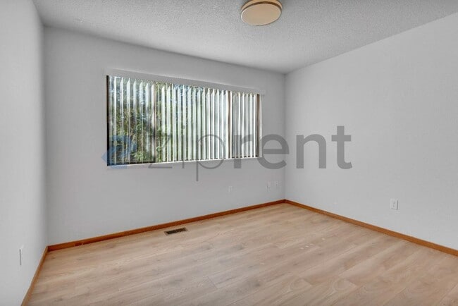 Building Photo - 264 Cervantes Cir