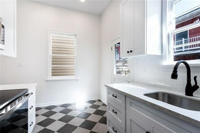 Building Photo - 1008 St Ann St.