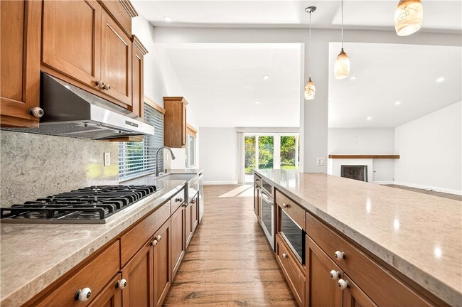 Building Photo - 20524 Rhoda St