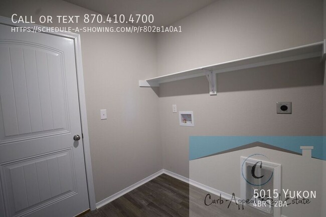 Building Photo - Move in special $800!!  New construction i...