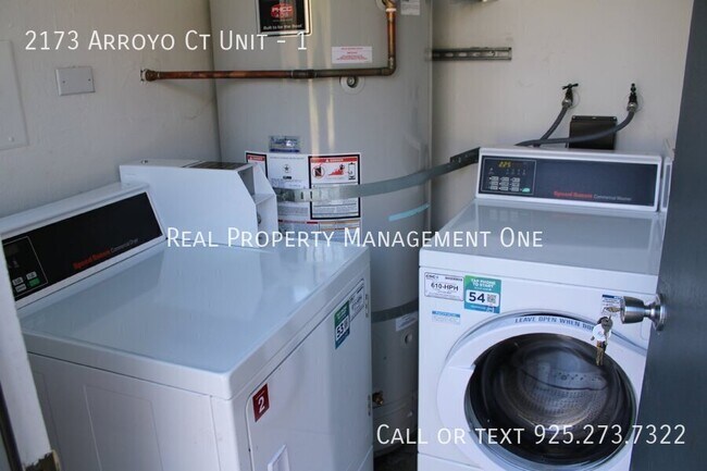 Building Photo - 2173 Arroyo Ct