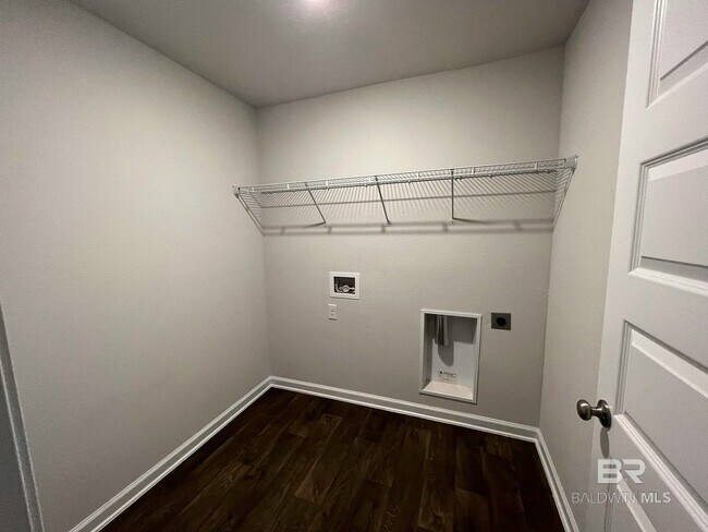 Building Photo - 10685 Northern Dancer Ct
