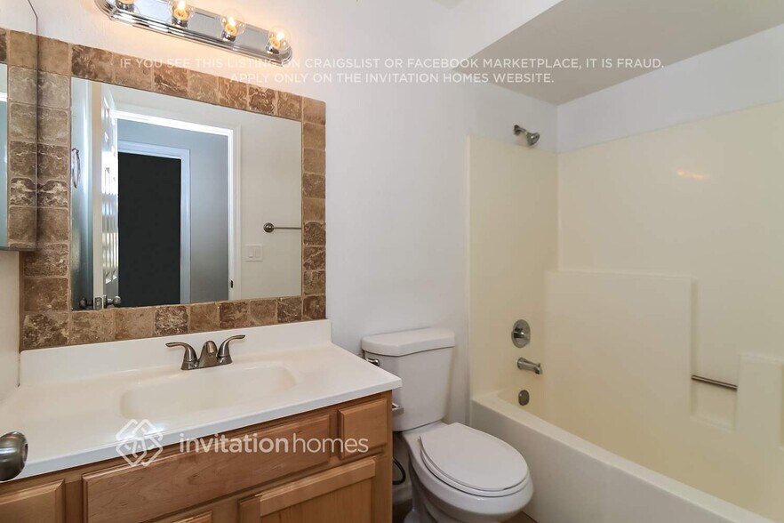 Building Photo - 7115 W Carol Ave