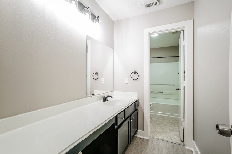 Building Photo - 22023 Soft Pines Ct