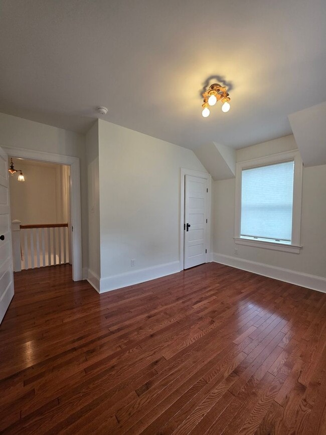 Building Photo - 1306 Officers Row