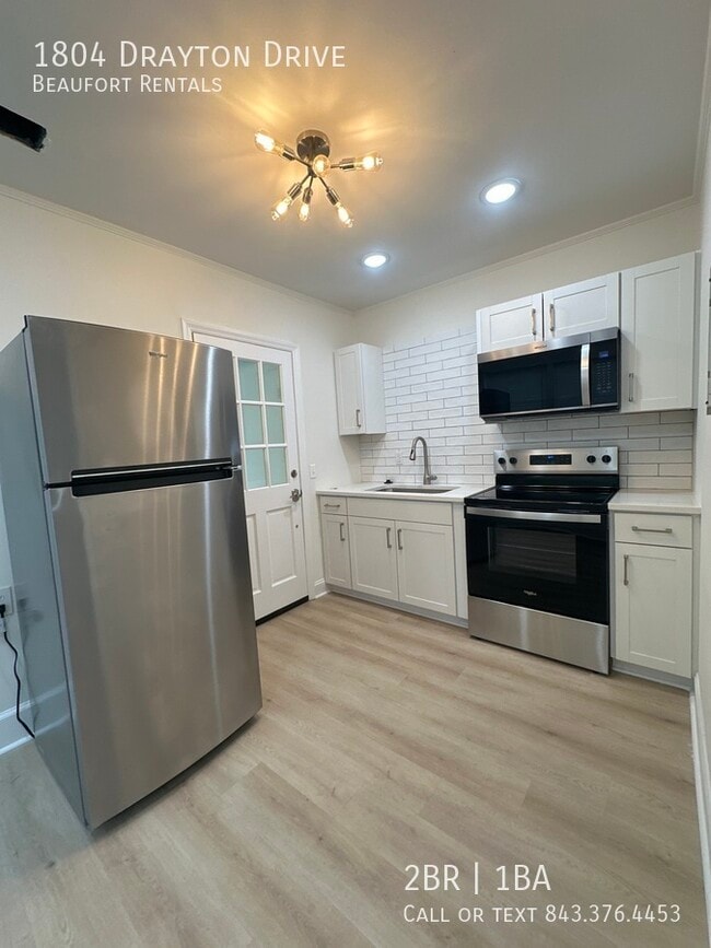 Building Photo - 1804 Drayton Dr