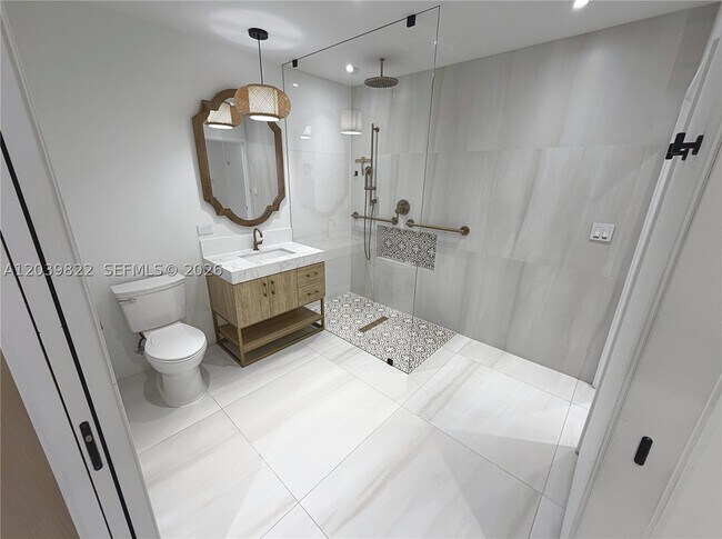 Building Photo - 4712 SW 64th Ct
