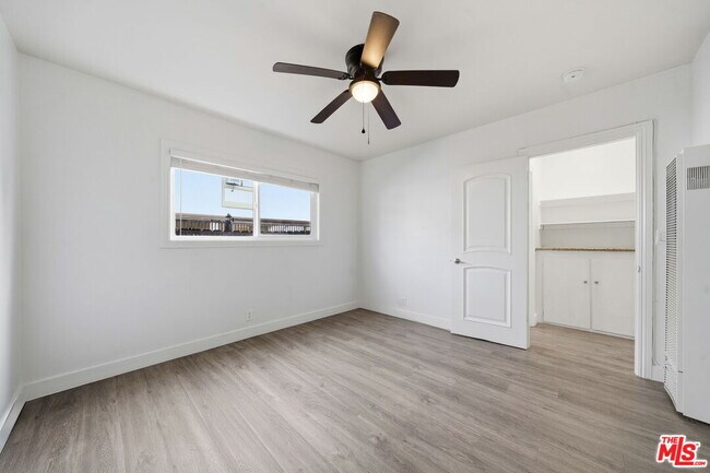 Building Photo - 2636 Kansas Ave