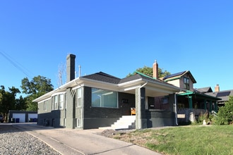 Building Photo - 915 E 1300 S