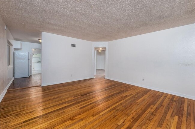 Building Photo - 1766 Miller Ave