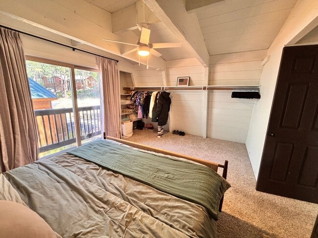 Building Photo - 13125 Falcon Point Pl