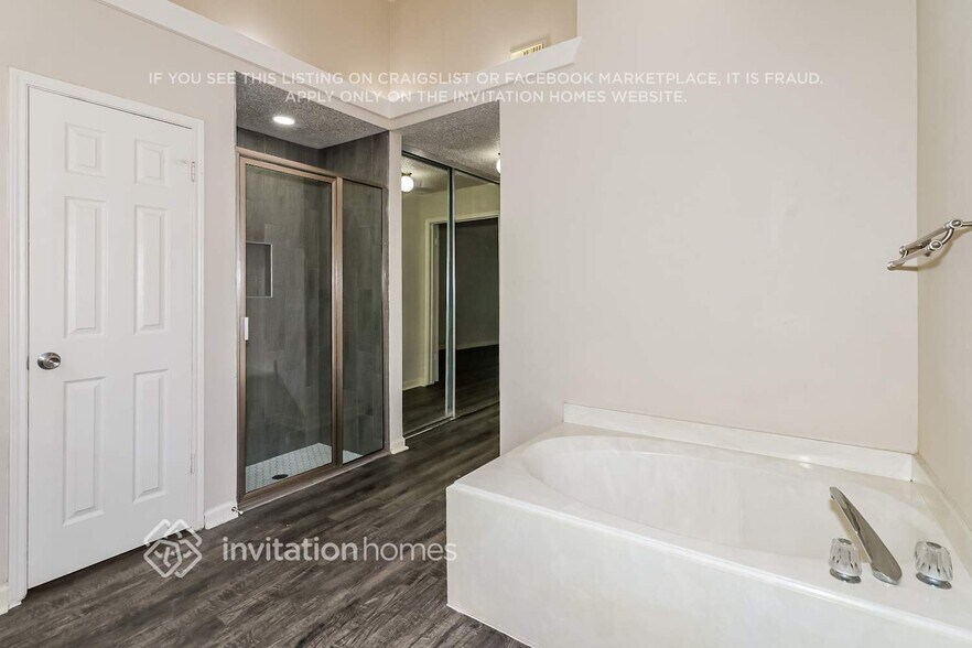 Building Photo - 22947 Benbury Dr