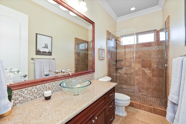 Building Photo - Custom N. Vacaville Single-Story Home in an Exclusive Gated Community!