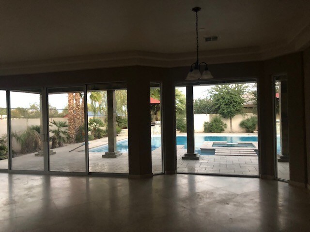 Building Photo - 7550 Rancho Destino Rd