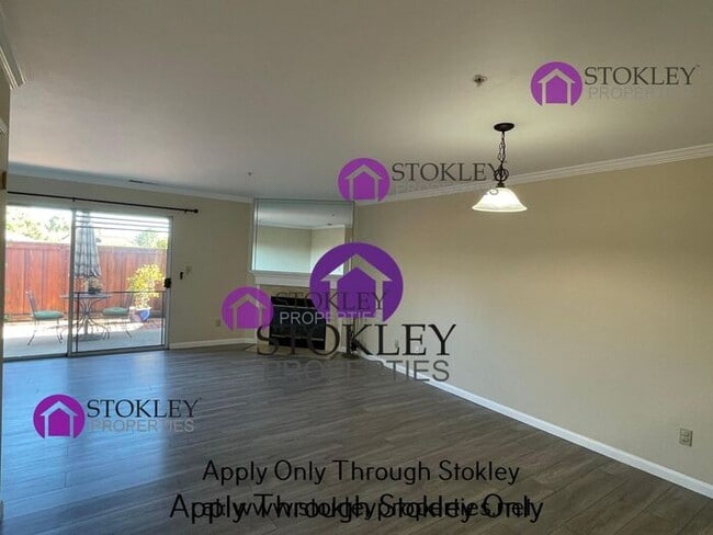 Building Photo - 5003 Hiller Ln