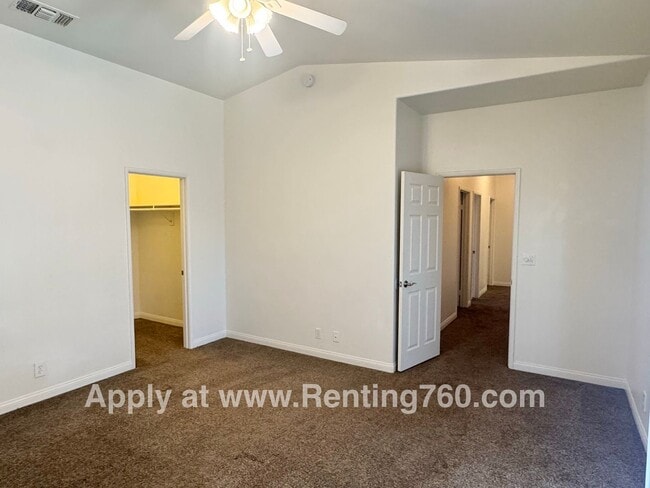 Building Photo - Spacious 3 Bed 2 Bath Home!